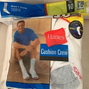 MEN’S HANES CUSHION CREW SOCKS- Never worn - Shoe Sizes 6-12